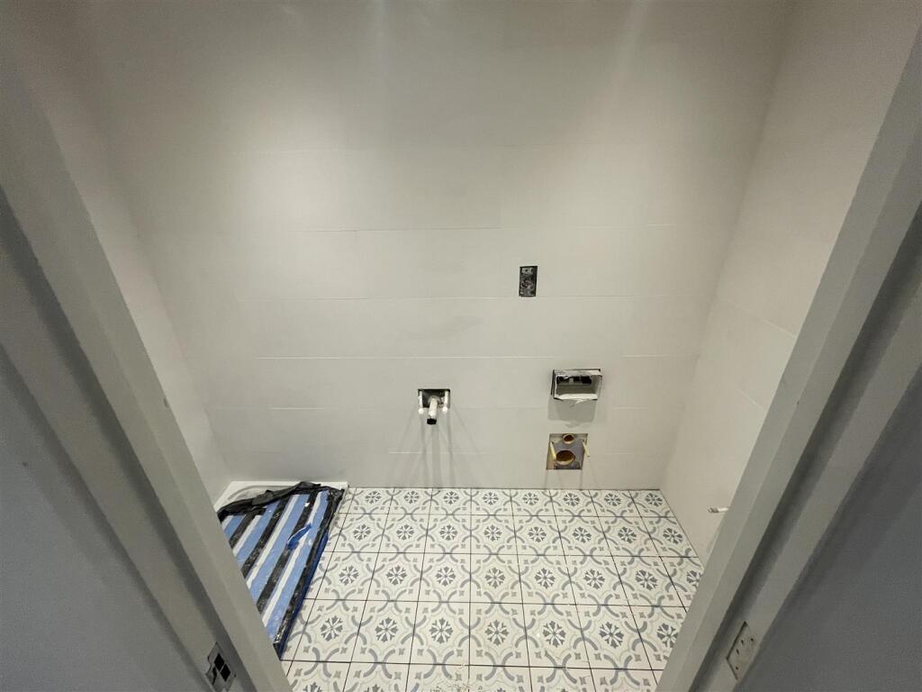 En-suite Shower Room
