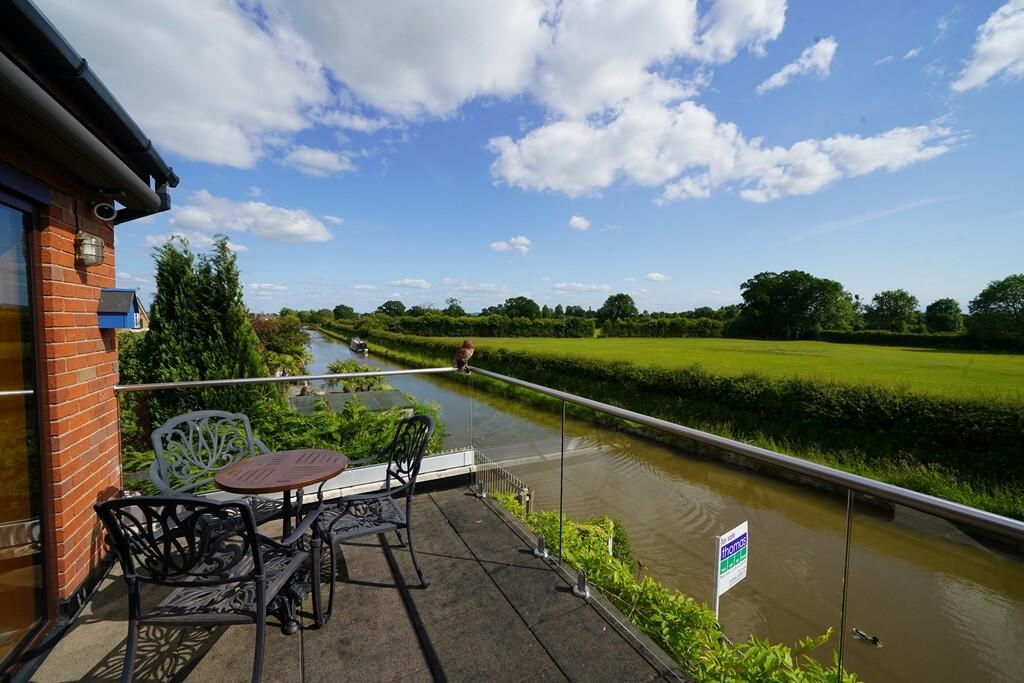 6 Mill Wharf Terr...