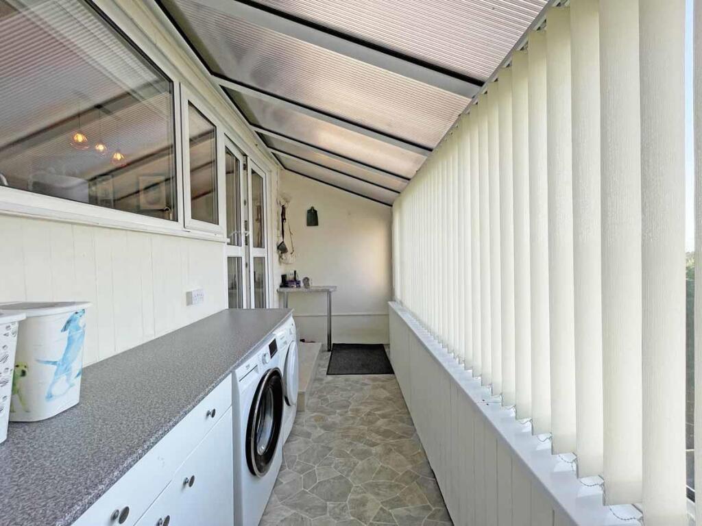 Dayton Close 51 Sun Room.jpg