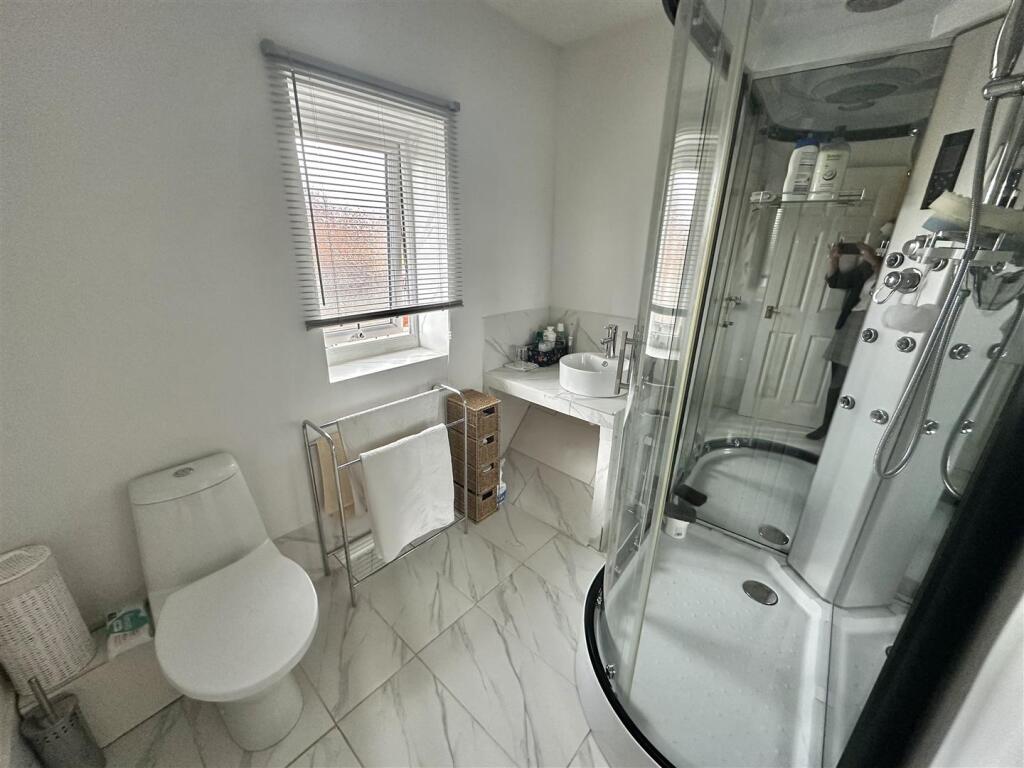 Bramleys Estate Agents - Curwen Cresent - Heckmond