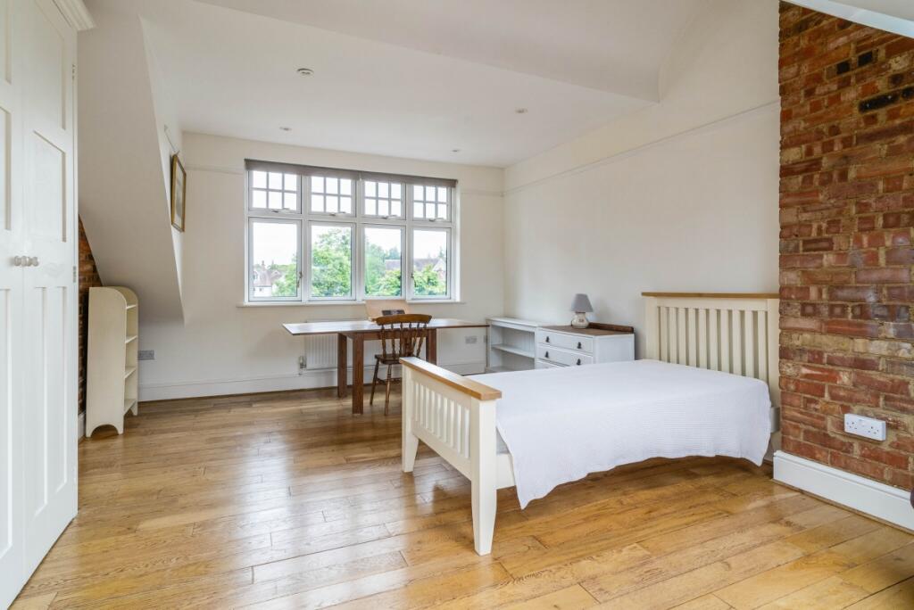 72098_25 Lathbury...