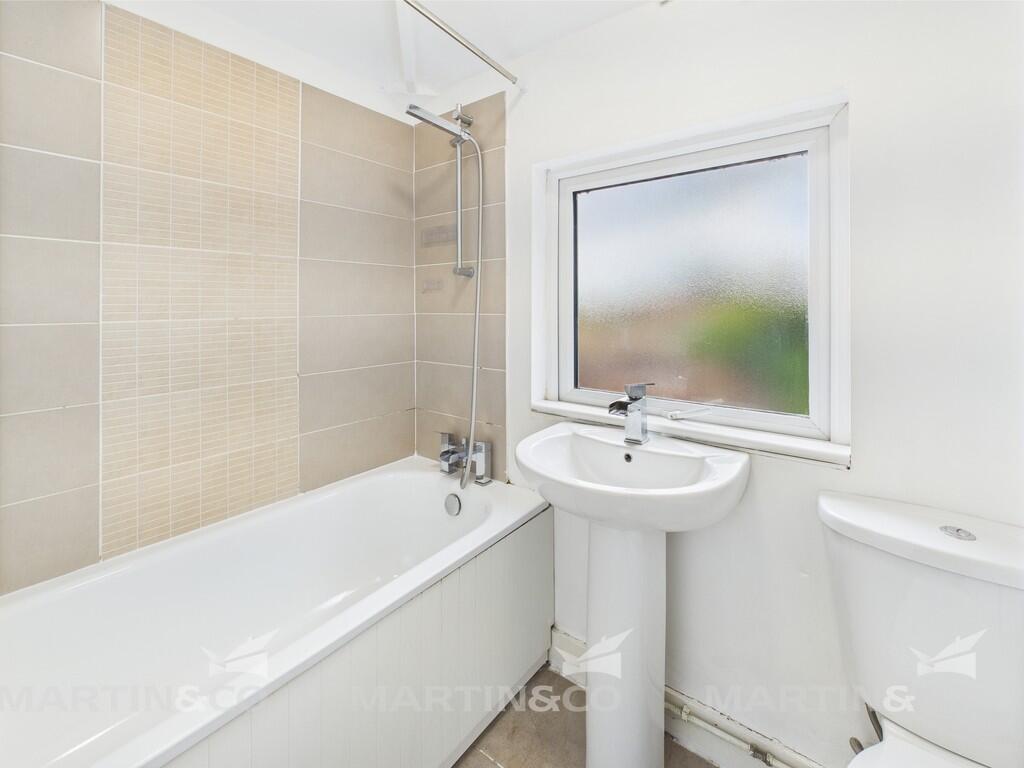 CAM02406G0-PR0457...