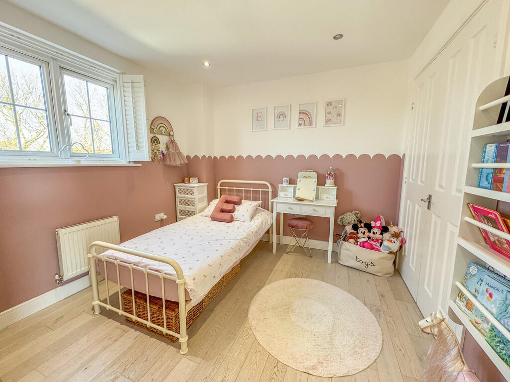 bed 4