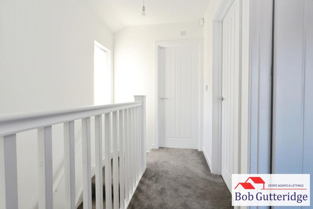 FIRST FLOOR LANDING