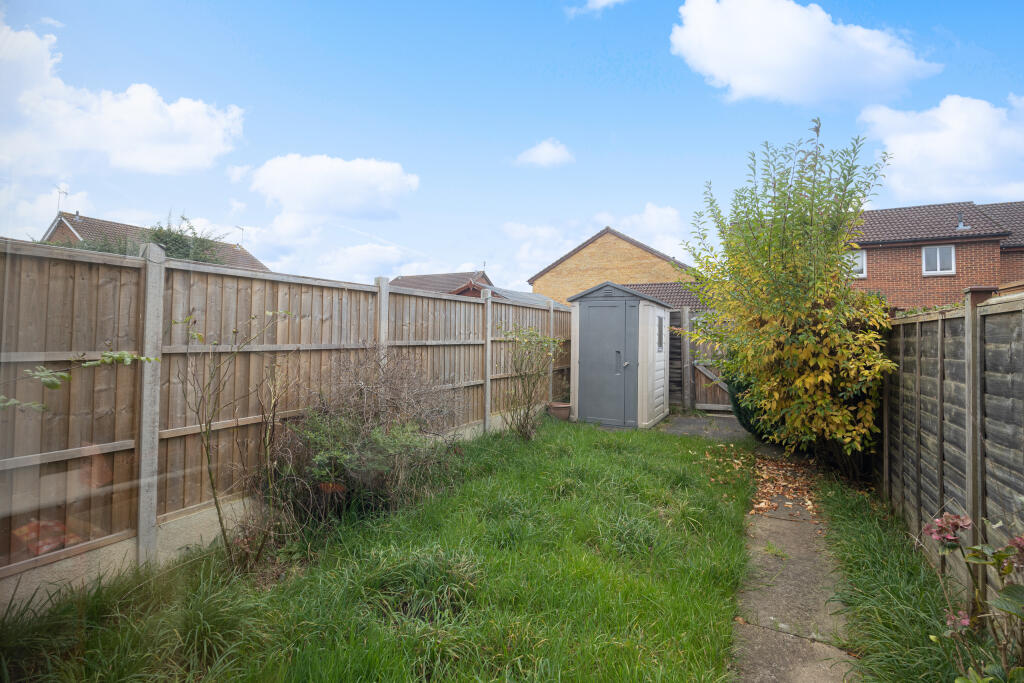9 Meadow Close, Aylesbury HP20 1XH-7