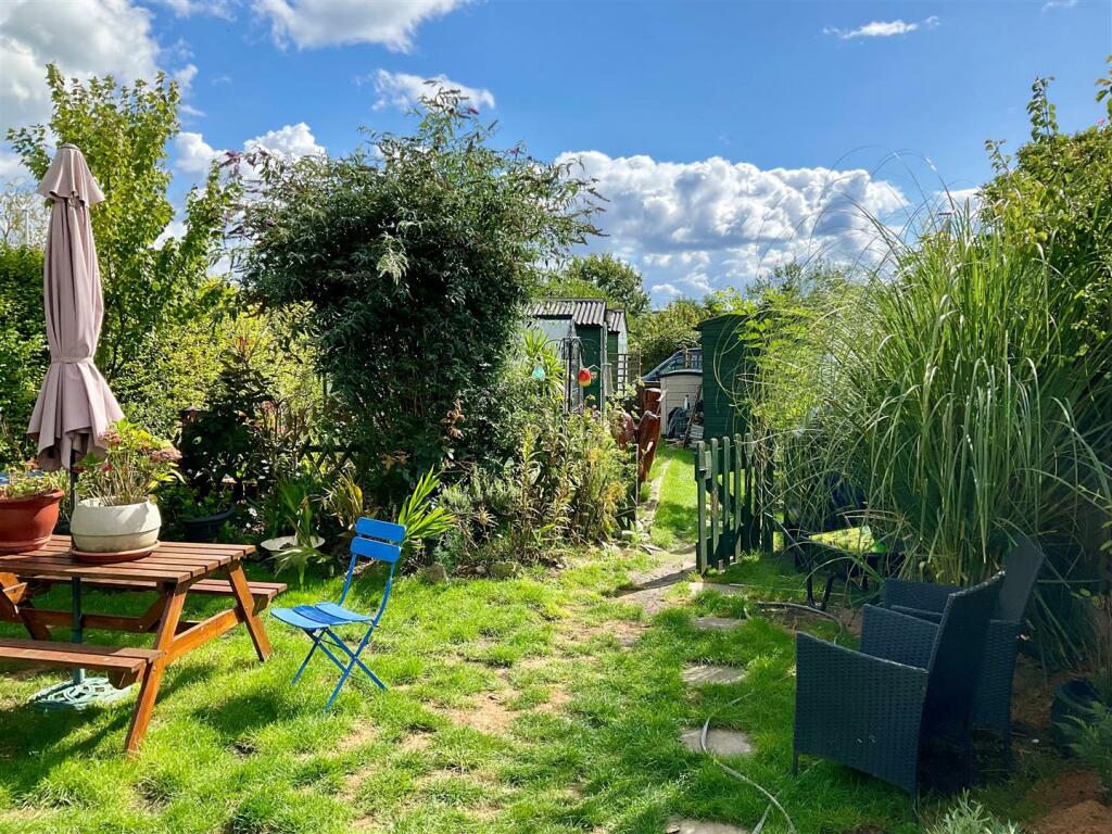 garden.jpg