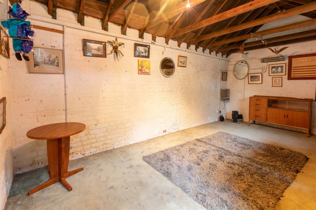 Barn