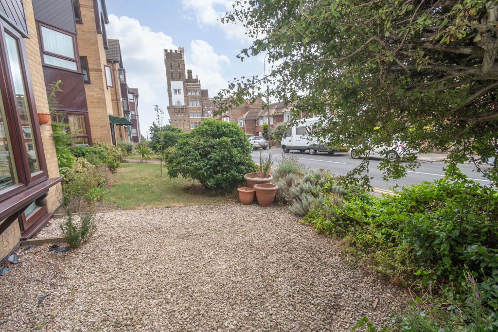 general Flat 1, The