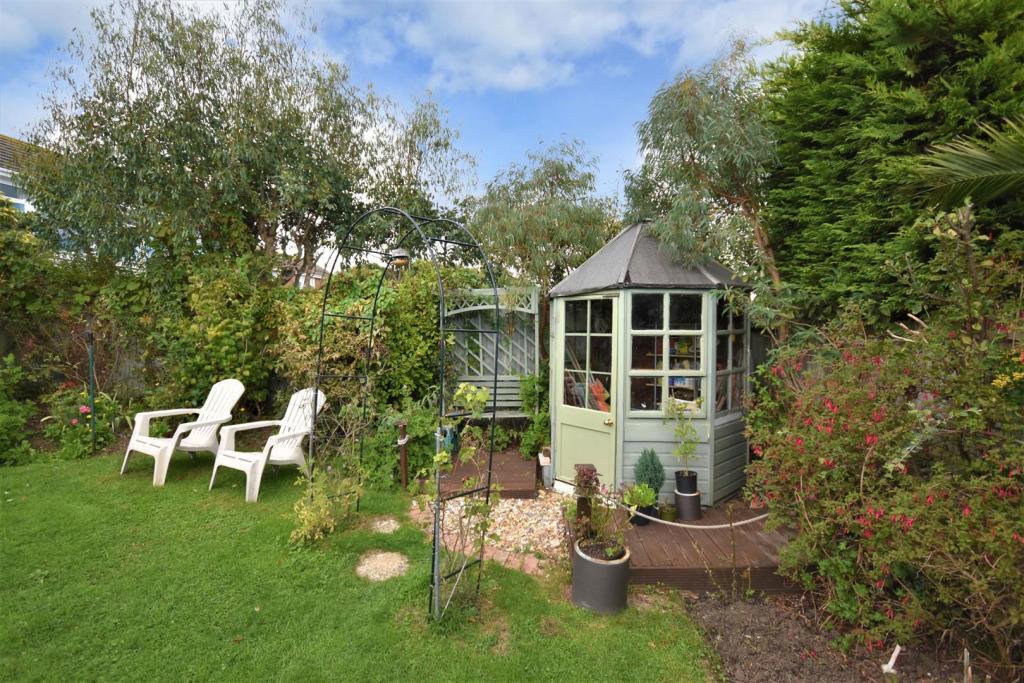 Garden.JPG