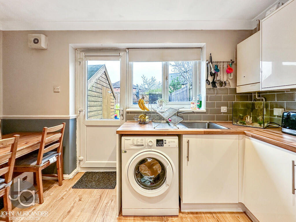 20250104_10070493...