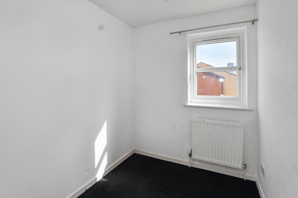 31 Cranberry Lane, Canning Town, London E16 4PD