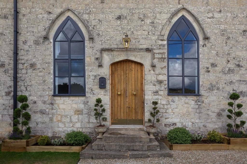 The Old Church 307431     (11).jpg