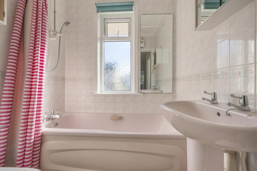En-Suite.jpg