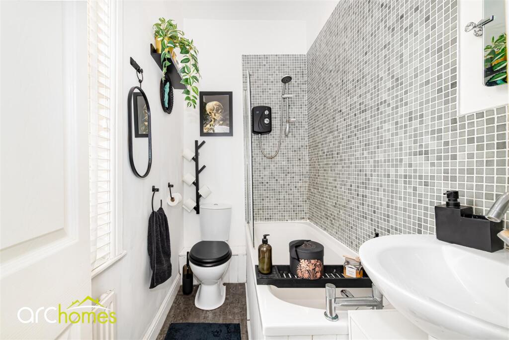 Tyldesley Old-11.jpg