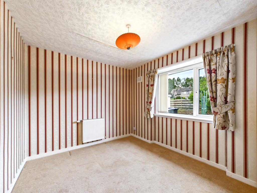 Dining Room/ Bedroom 3