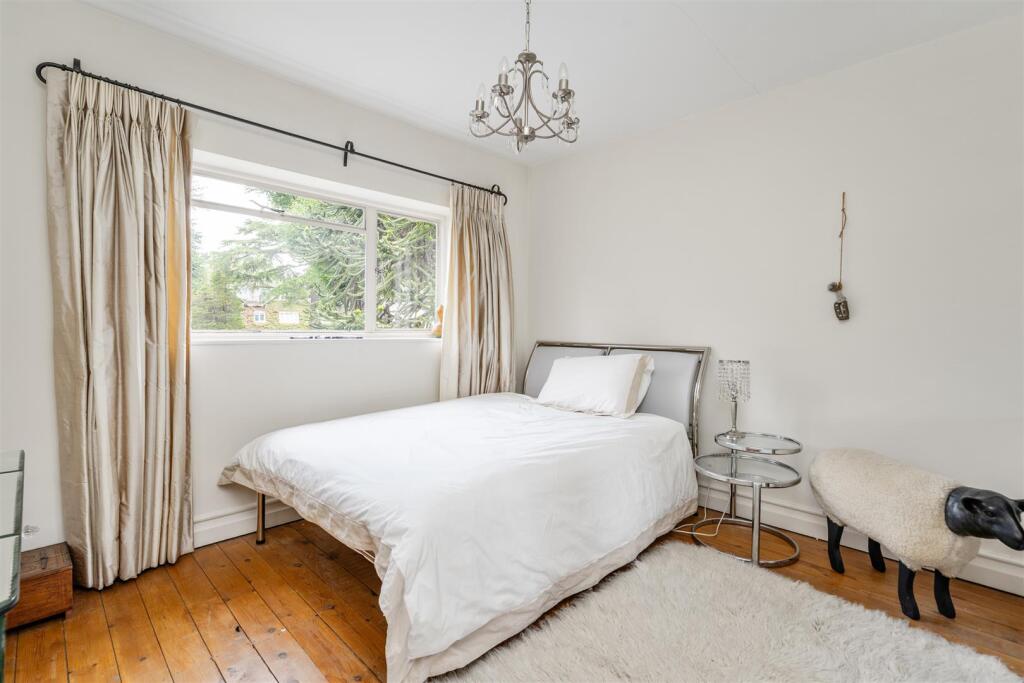 33A Alderbrook Road_53.jpg