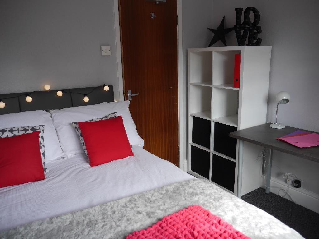 Small bedroom