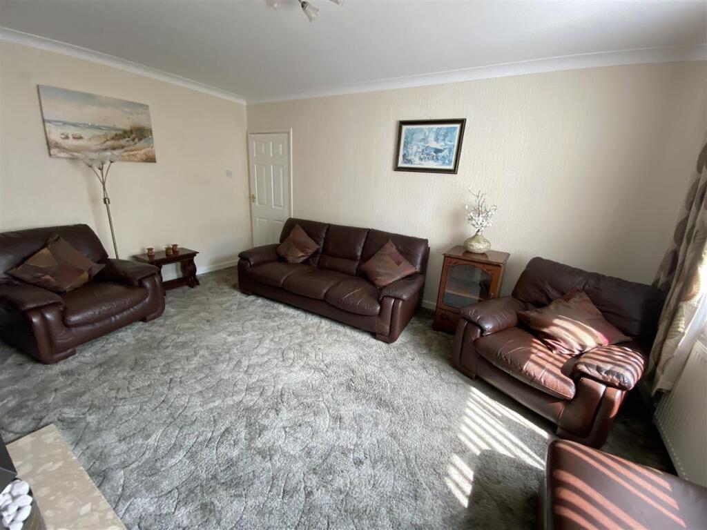 Lounge: