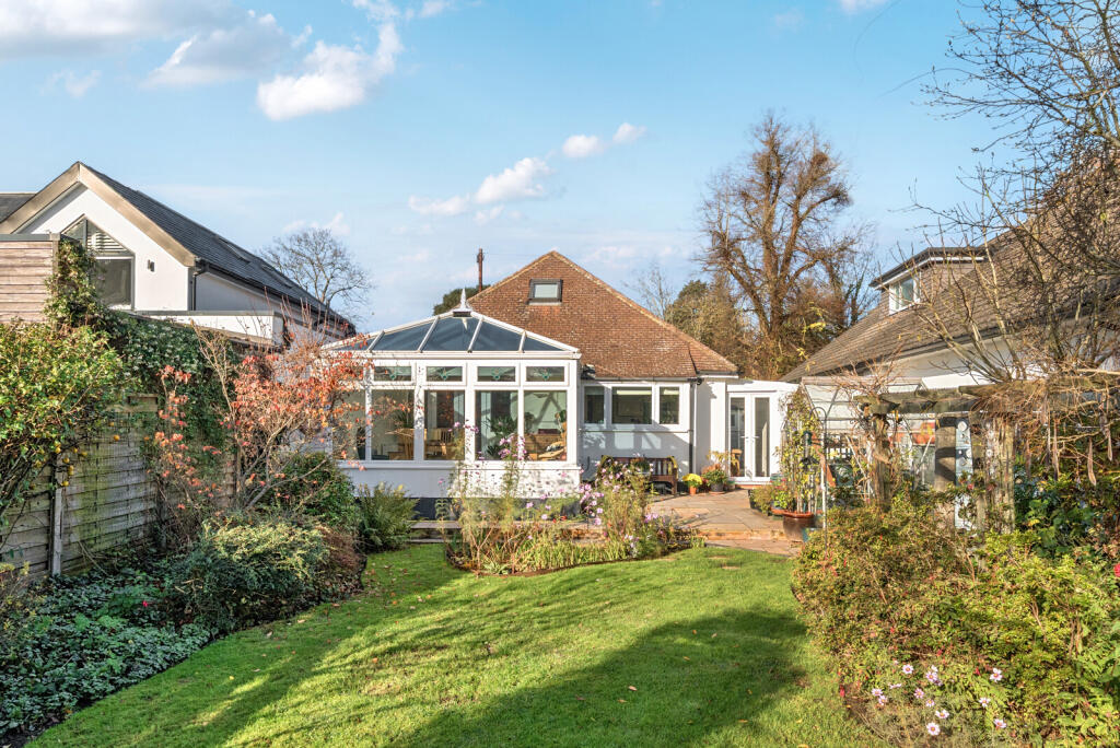 1380268-4-691b0fd...