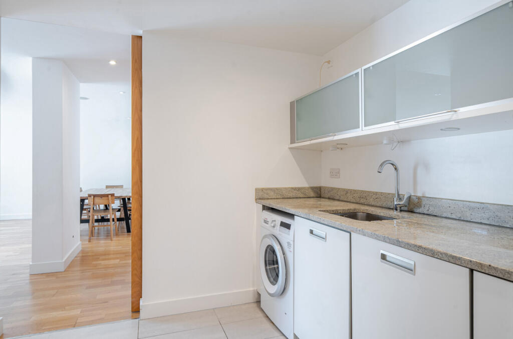 12-681dff9be26ac-...