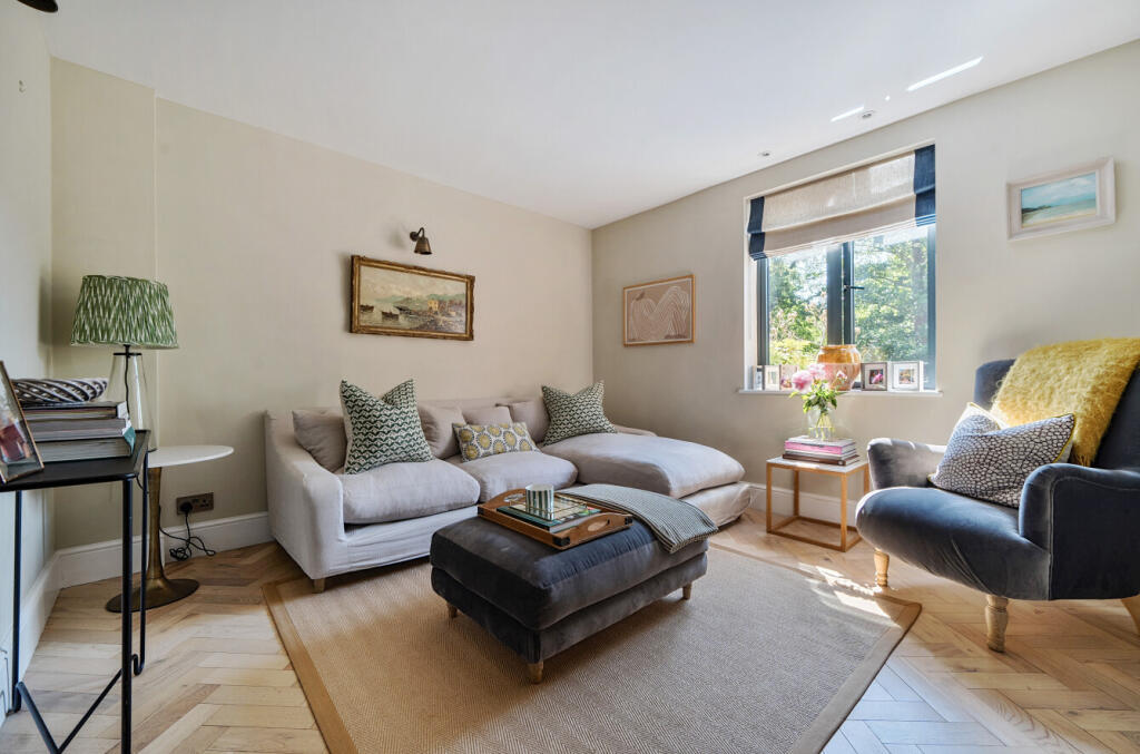 1311460-16-6852d8...