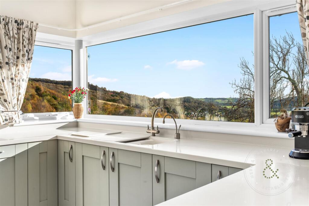 Penrhiw Lane, Machen, Caerphilly