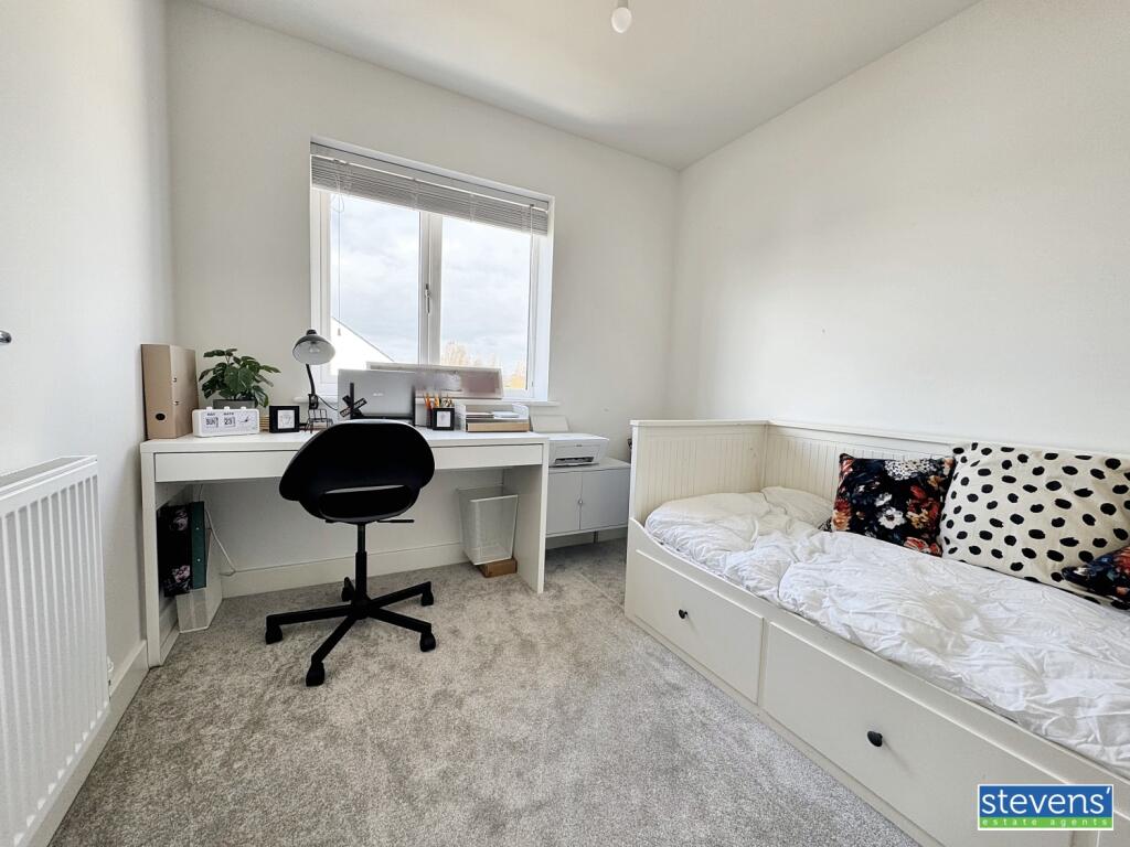 image00010_blurred (5)