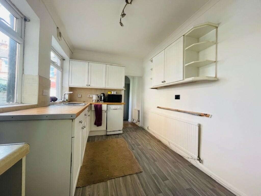 thumbnail_IMG_548...