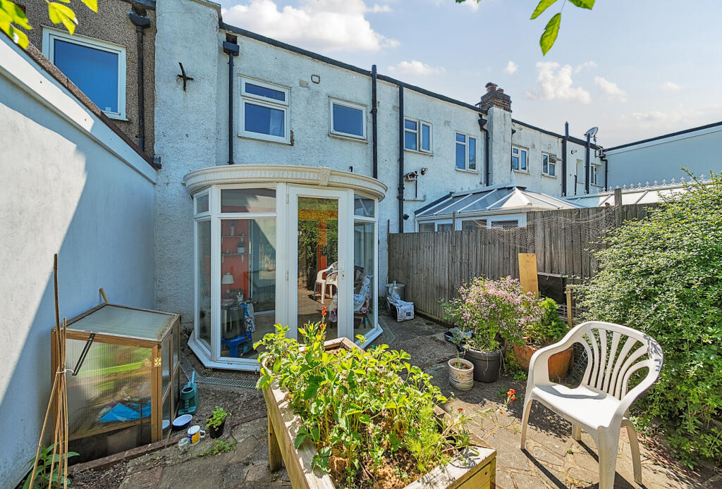 5-68235cfea117d-1...