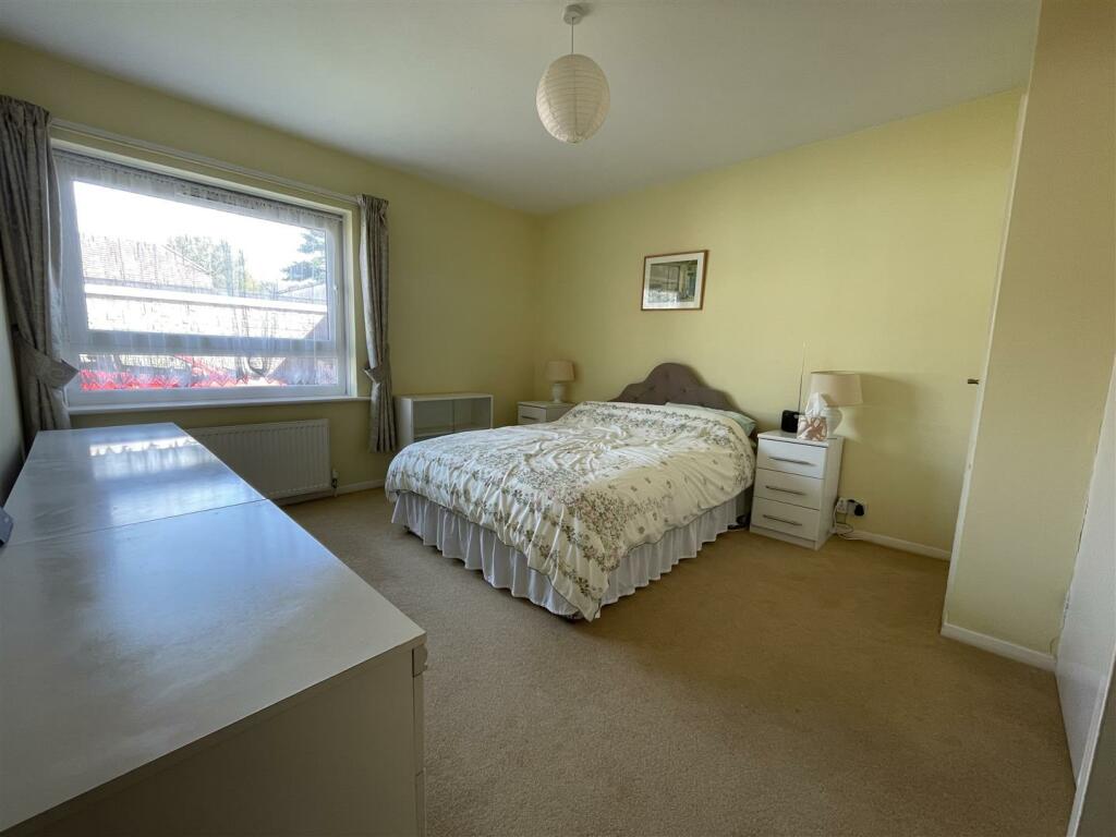 Bedroom 2 1.JPG