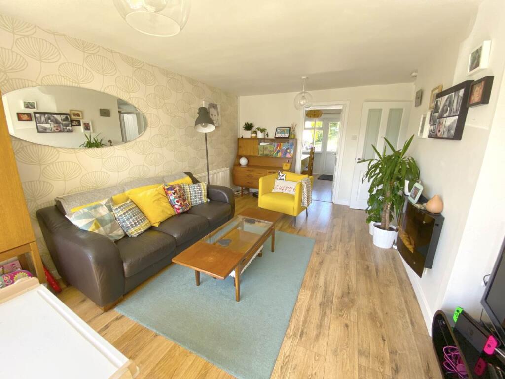 LivingRoom B