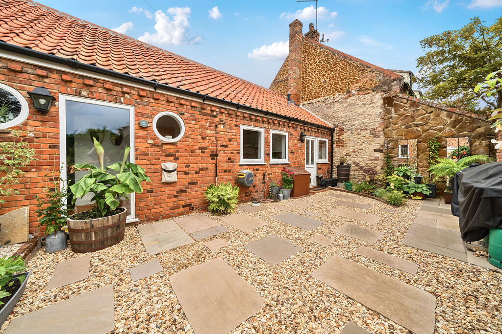 1323950-4-687917d...