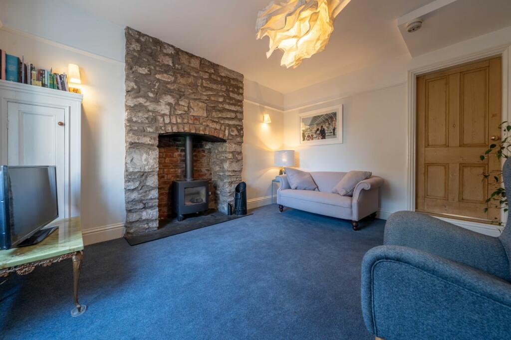 SITTING ROOM