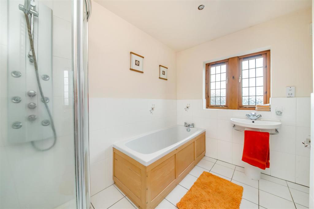 HOUSE BATHROOM