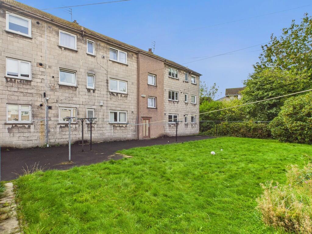 CAM05526G0-PR0037...