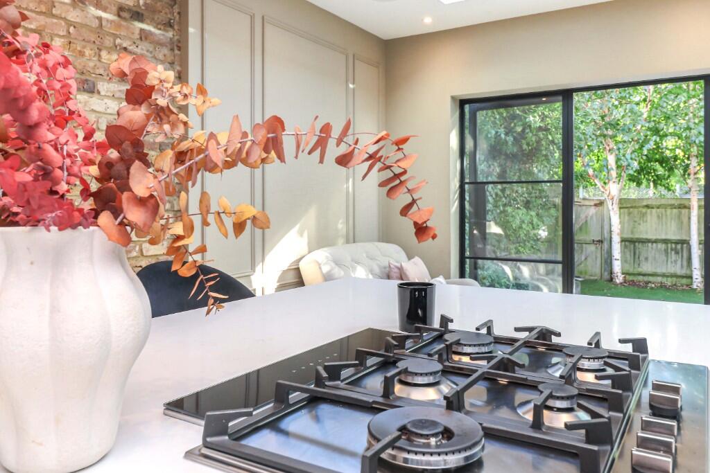 Kitchen/breakfast rm