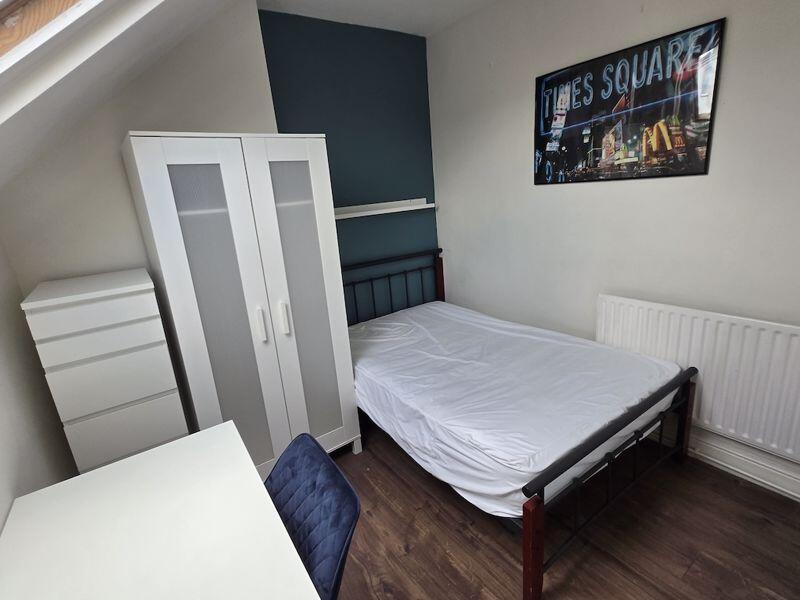 Albert Grove, Nottingham