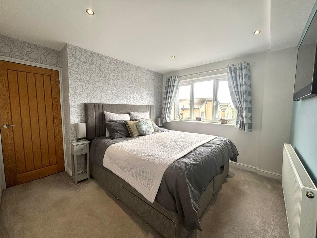 master bedroom 1