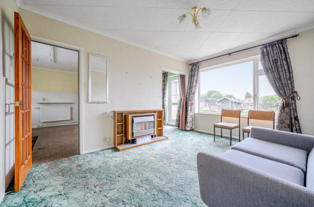 1315074-12-685a61...