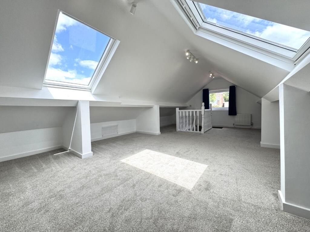 ATTIC ROOM