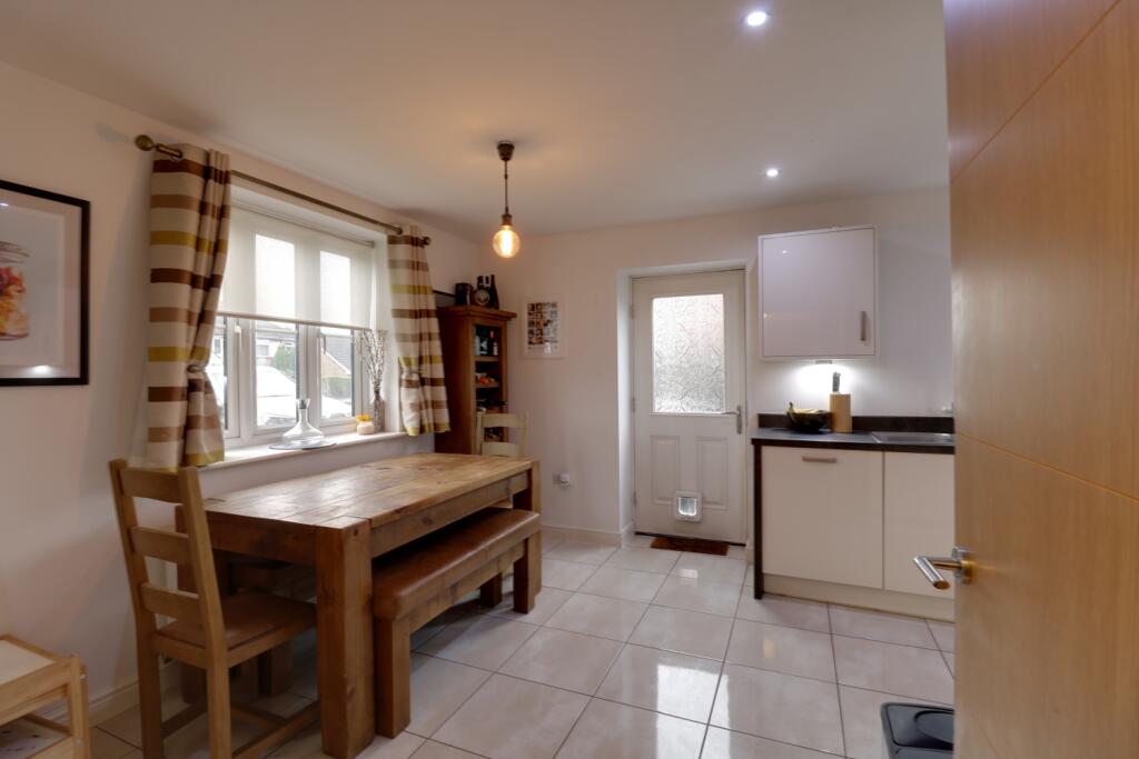 Kitchen c