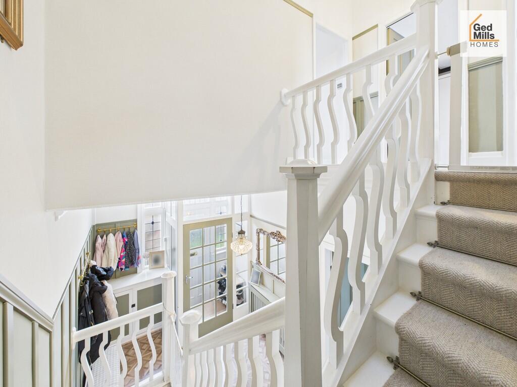 CAM04261G0-PR0114...