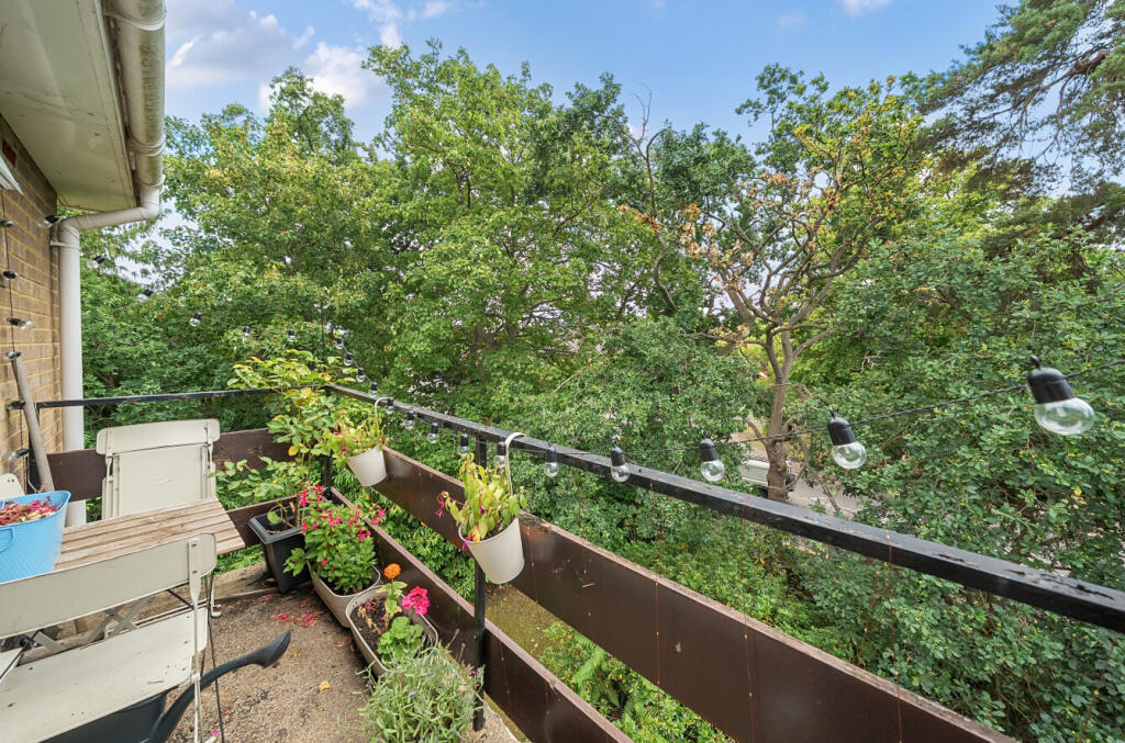 1324954-9-687e6cc...