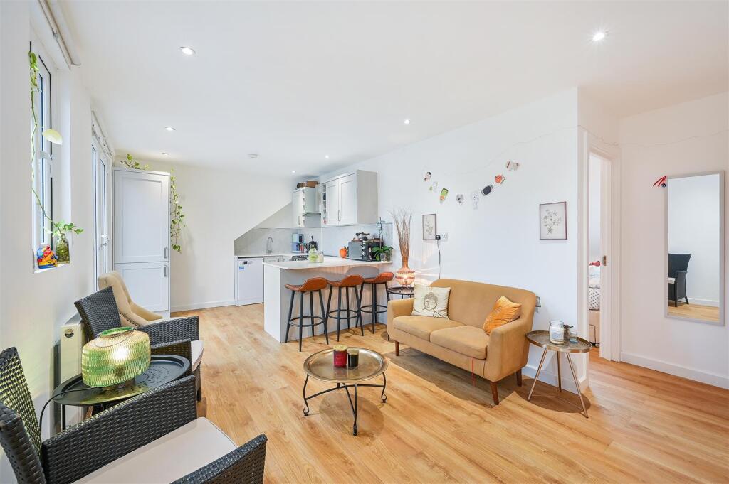 GREAT TATTENHAMS, 41- (16).jpg