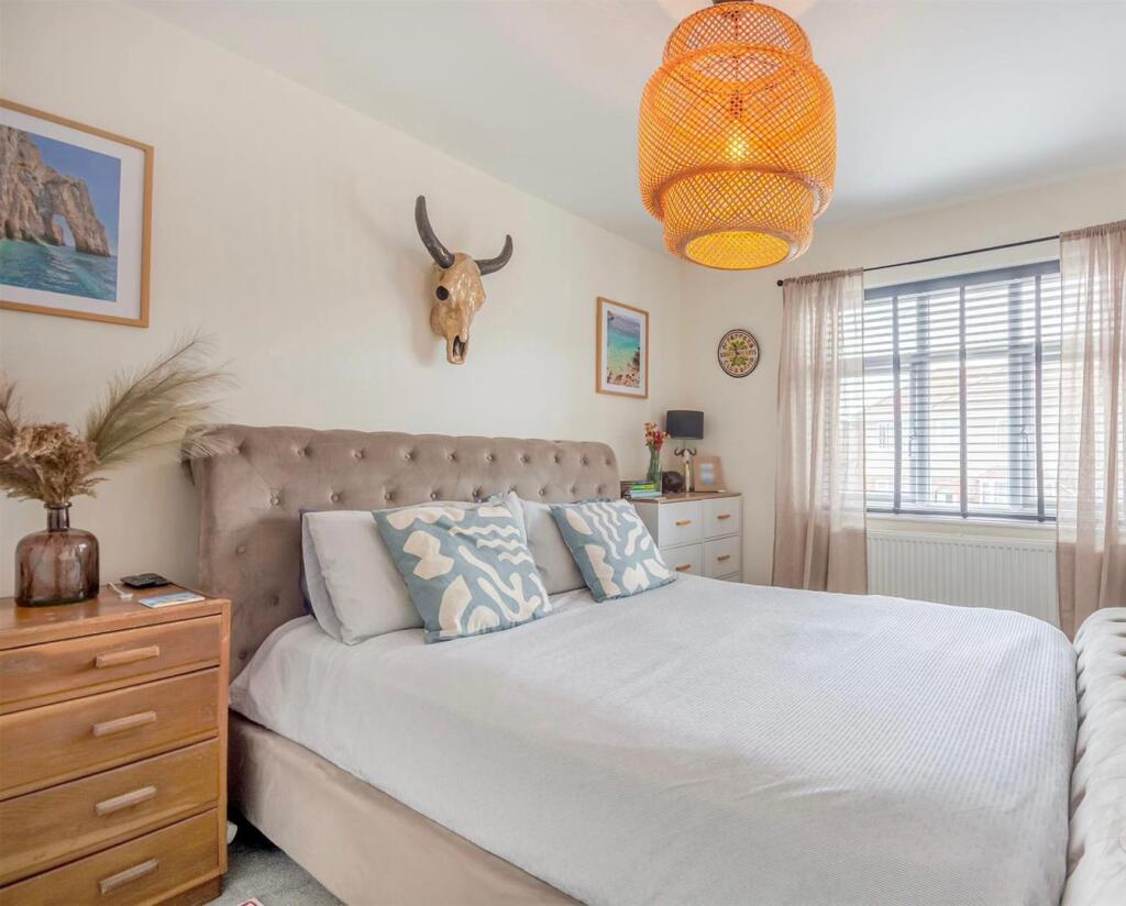 fair bed1.jpeg