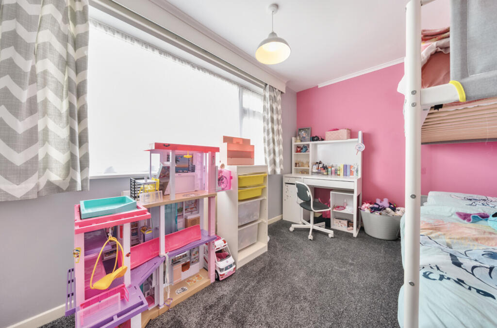 1304630-10-684c47...