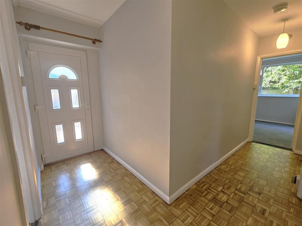 Hallway.jpg