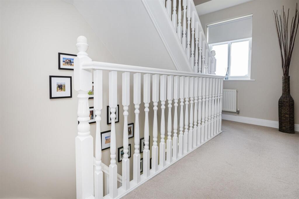 Bramleys Estate Agents - Wadsworth Fold - Lindley 