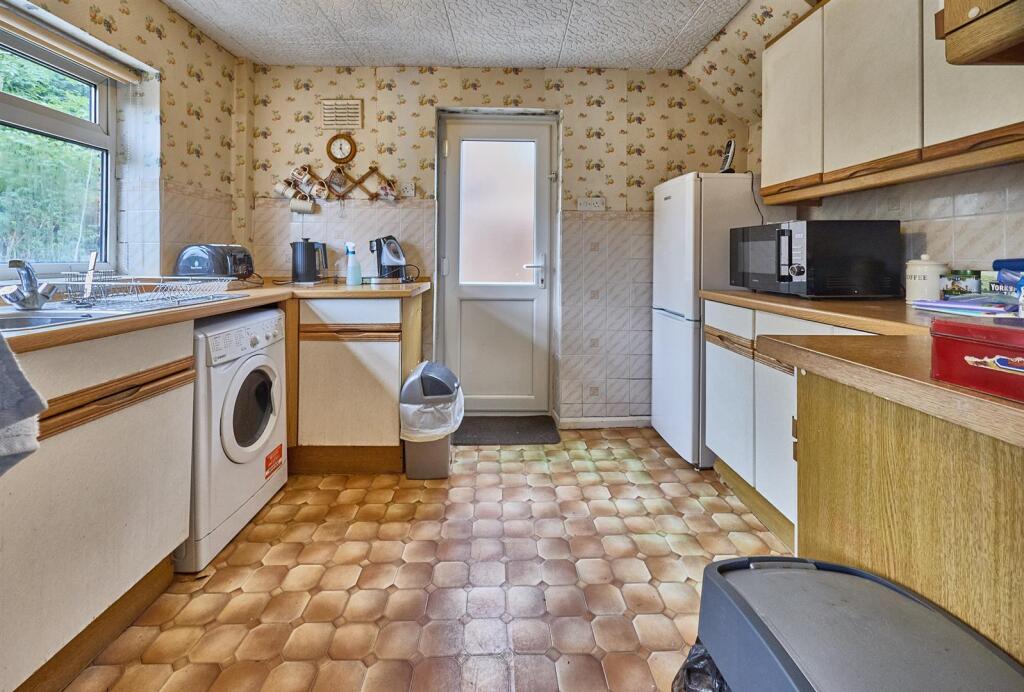 Kitchen to Rear