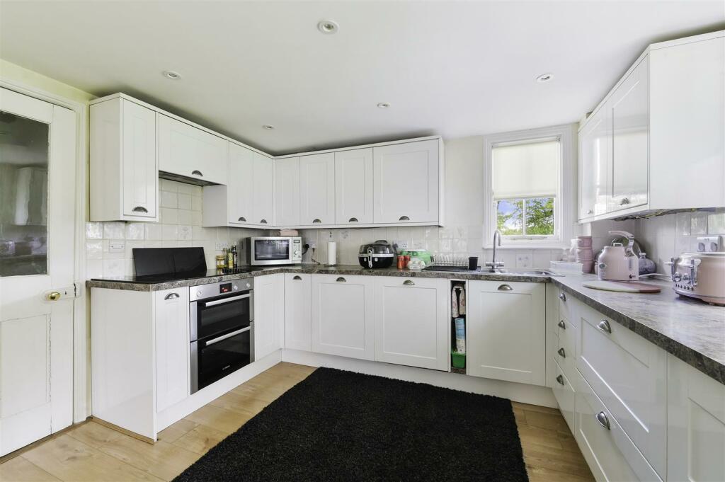 FRITH PARK FARM- (17).jpg